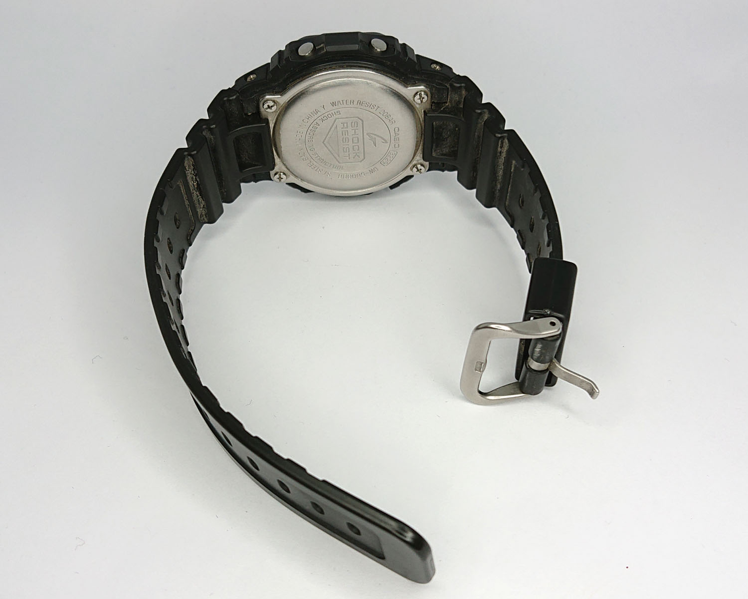 CASIO カシオ G-SHOCK DW-5600BBの電池交換