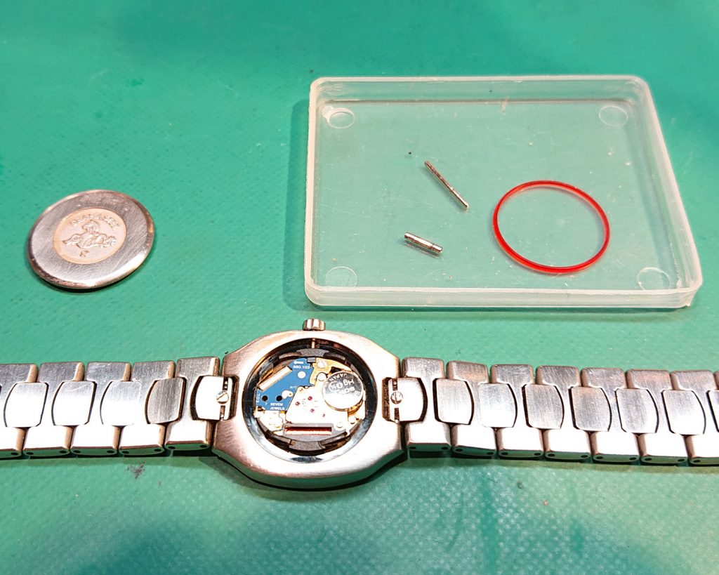 OMEGA オメガ シーマスター ポラリスの電池交換