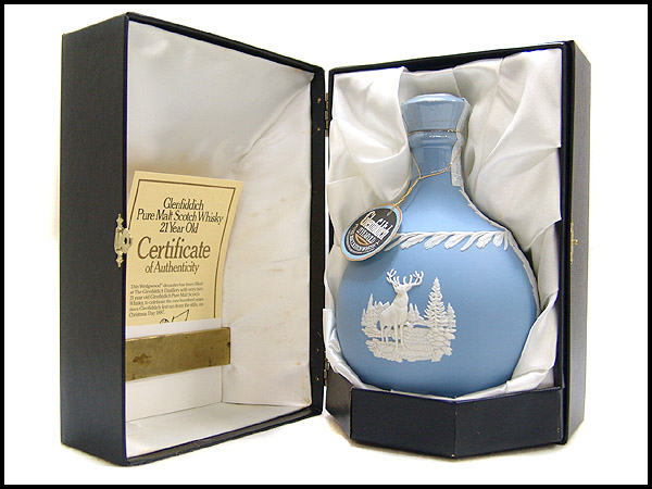 グレンフィディック21年 ウェッジウッド陶器デカンタ・箱付 | お酒買取
