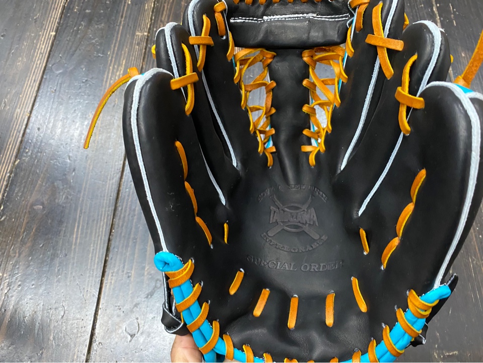 伝説のグラブ：世にも奇抜な両投げ用グラブが届いた。TAMAZAWA（玉澤