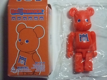 嵐（ARASHI） オレンジ ベアブリック（BE@RBRICK） | べあぶりっくまに