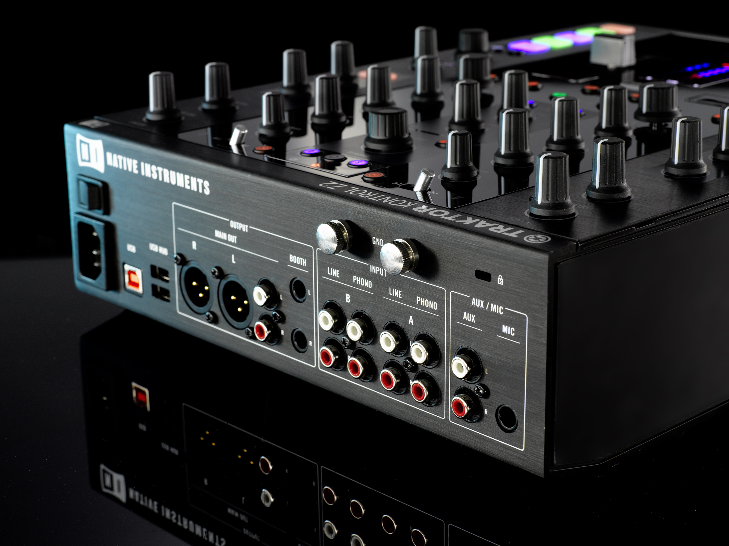 R*n様 TRAKTOR KONTROL Z2 DJコントローラー Amazon.com: Native
