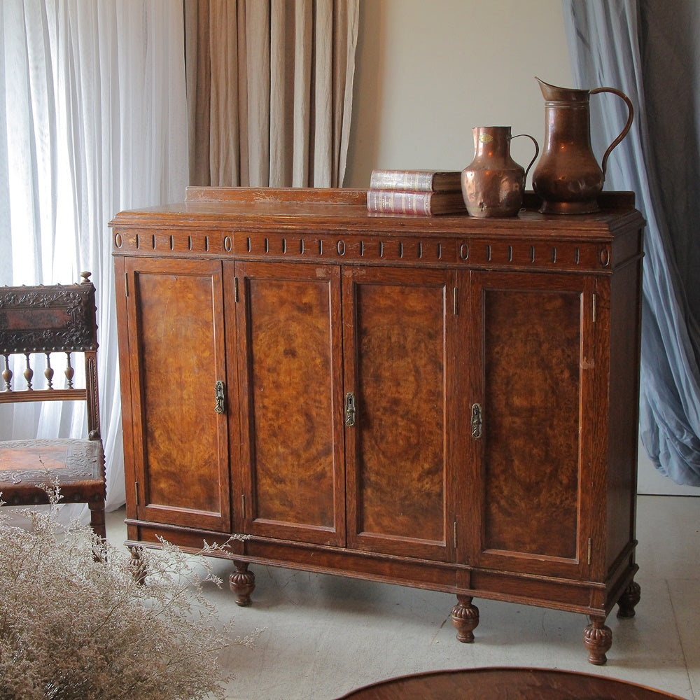 1930年代オーク材サイドボード（横幅138cm） イギリスアンティーク家具