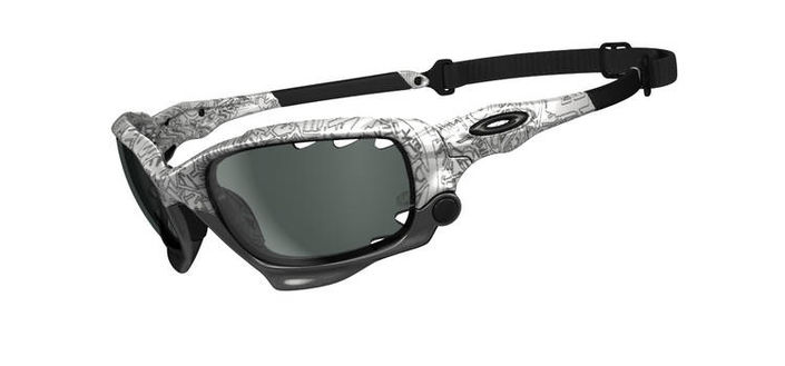 Oakley RACING JACKET® TRANSITIONS® SOLFX™ 2012 - Specifications |