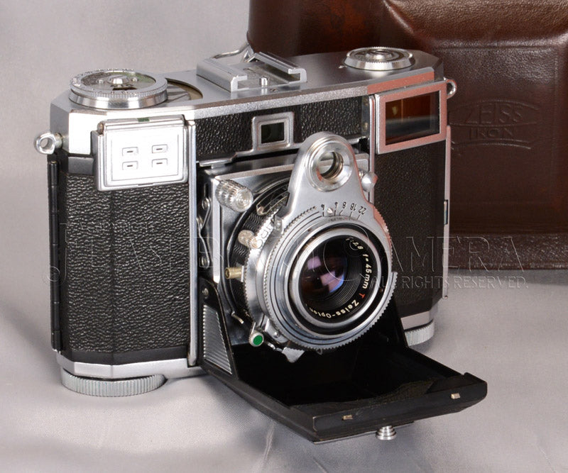 Contessa 35 – FLASHBACK CAMERA