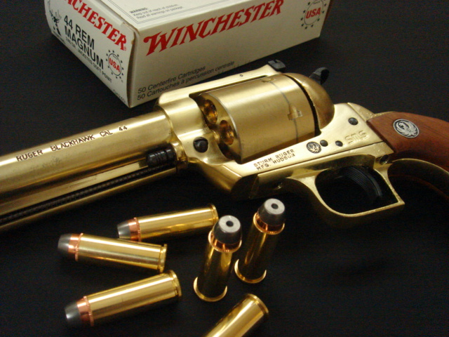 HUDSON Ruger Super Blackhawk. 44Magunum Revolver: GFCのモデル玩具箱