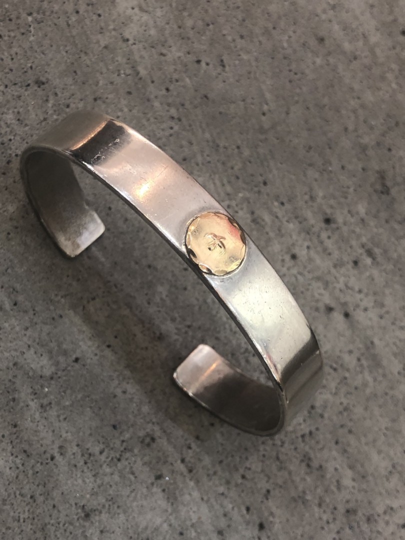 0405「平打ちブレス Lサイズ」（心斎橋）