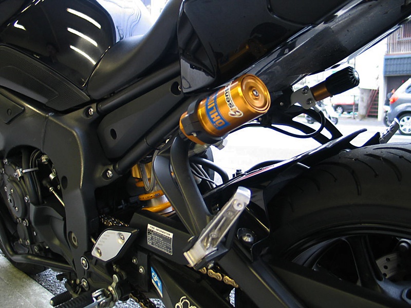 FZ8フェザー前後OHLINS化が完成！ ｜ OHLINS日本国内正規代理店 G