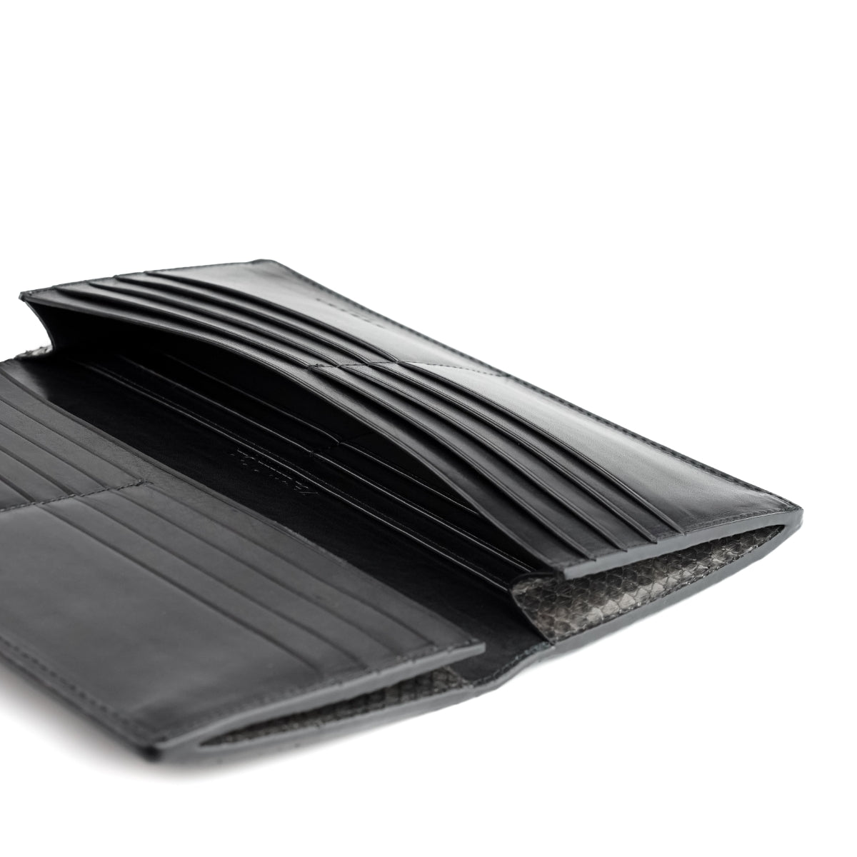 パイソンレザー 長財布【KUBERA9981 / ダイヤモンドパイソン】 – 林五