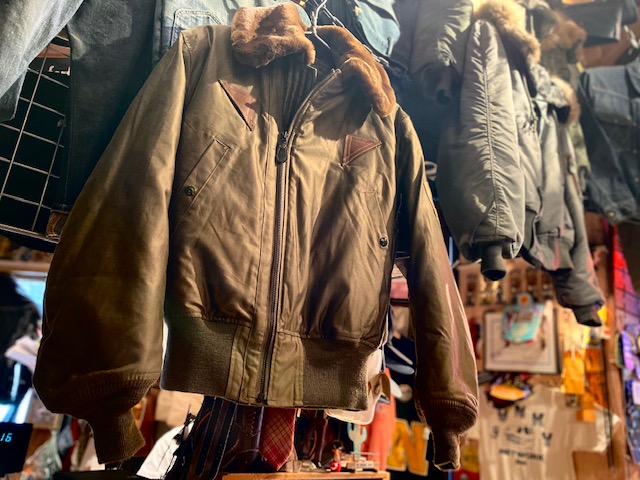 コットン製フライトジャケットの最終モデル！！B-15A！！ | JUNKY