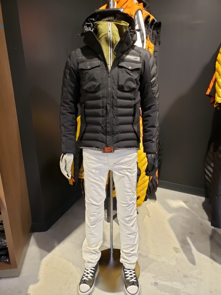 K-2821 アニフェスジャケット ブラックアウトでコーディネート