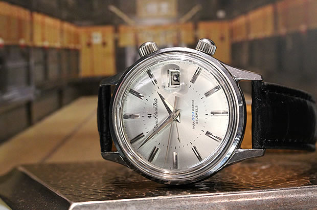 1965年製造 シチズン アラーム デイト 4ハンズ シルバーダイヤルが入荷