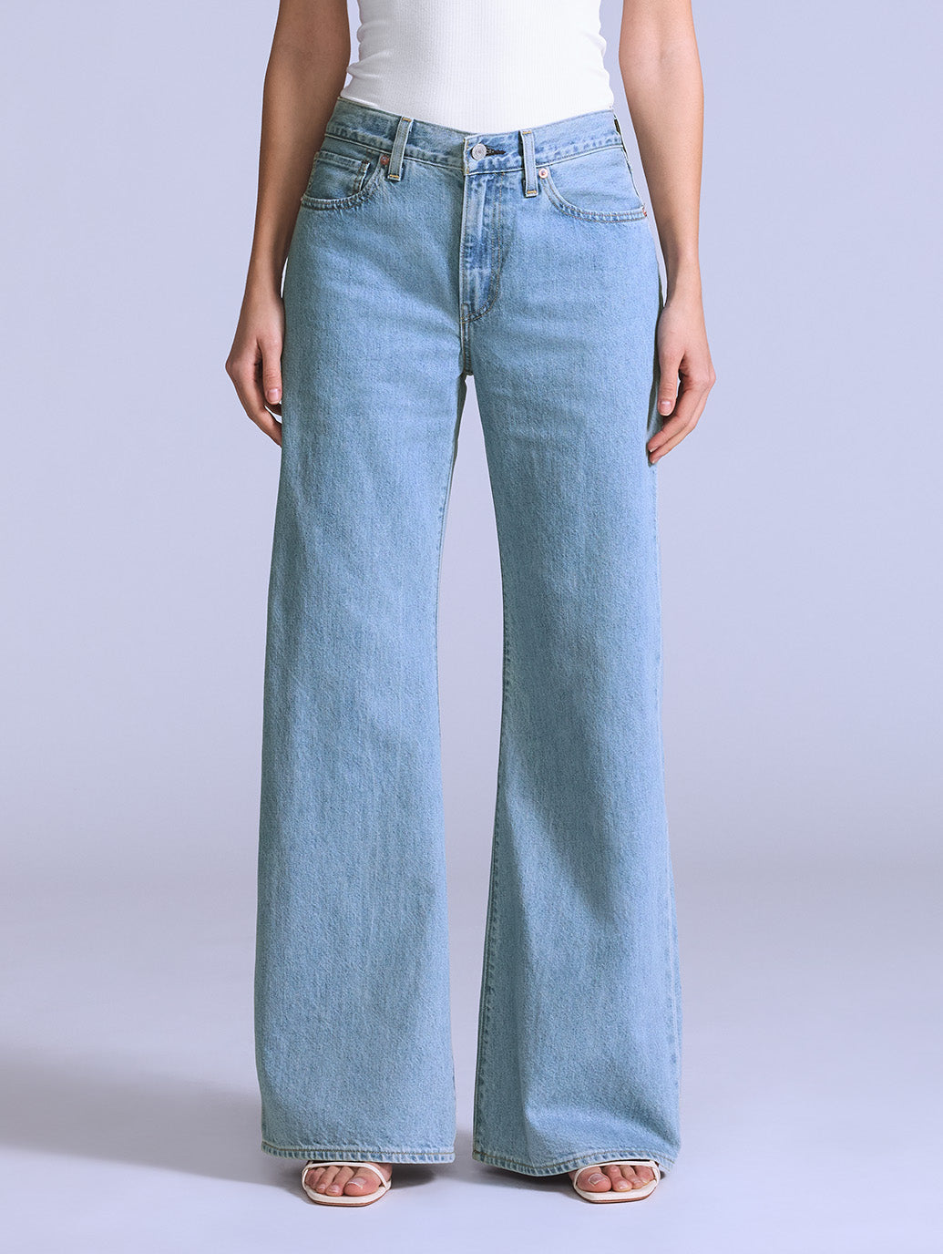 BLUETAB™ CARVE リラックスジーンズ ライトインディゴ – リーバイス