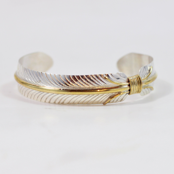 INDIAN JEWELRY ナバホ族 フェザーシルバーバングルを通販【paper 福岡】