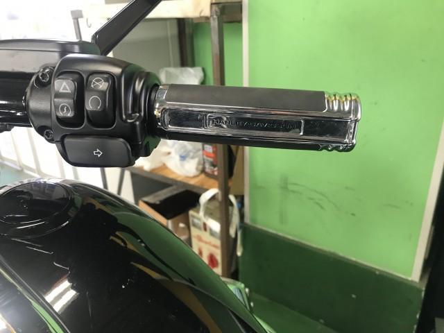 ブレイクアウト(FXBRS)グリップヒーター取り付け（ハーレー