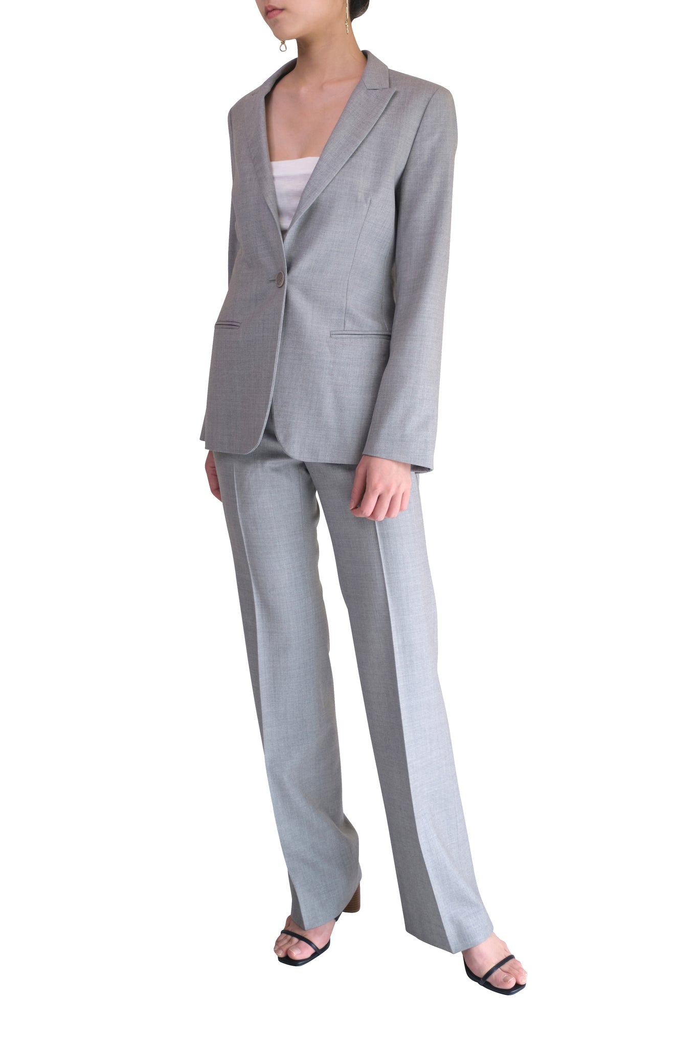 セオリー レンタルスーツ｜グレーのパンツスーツ
