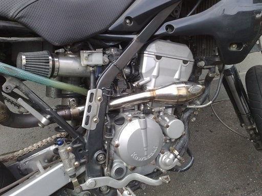 DトラッカーにFMFメガボム、つけてみた。 | 駄目人間達のバイク