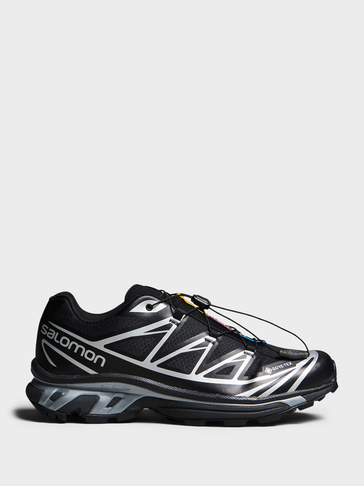 Salomon - XT-6 GTX Sneakers in Black and Silver – Stoy