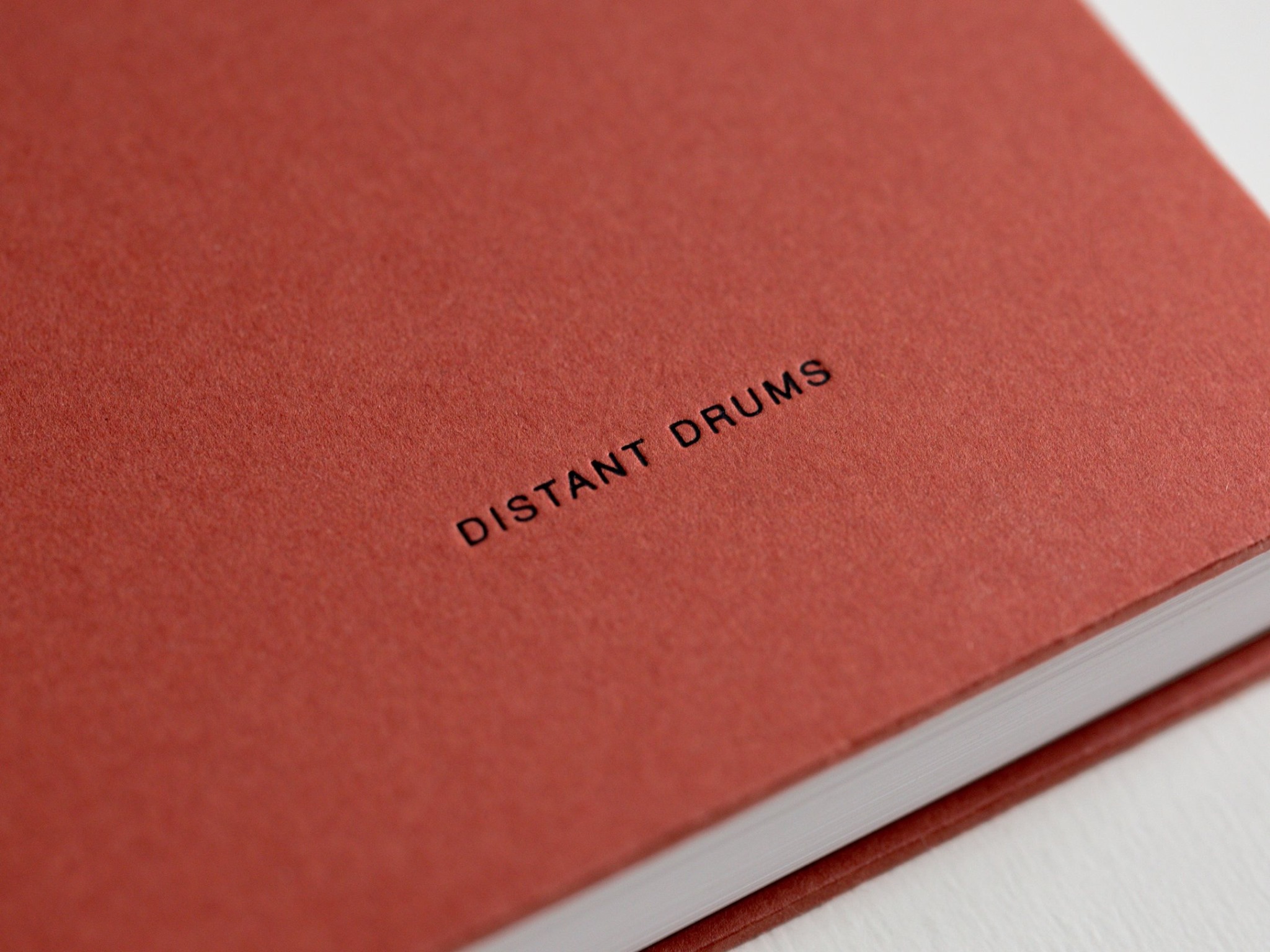 濱田英明『DISTANT DRUMS』 – Sunnyside Press