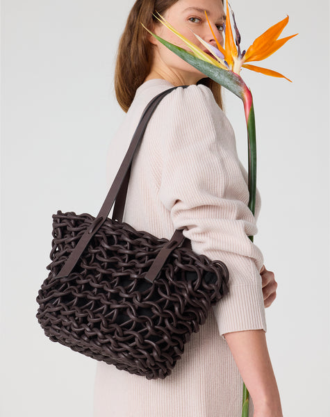 ADELE_2_600x600.jpg?v=1753709501