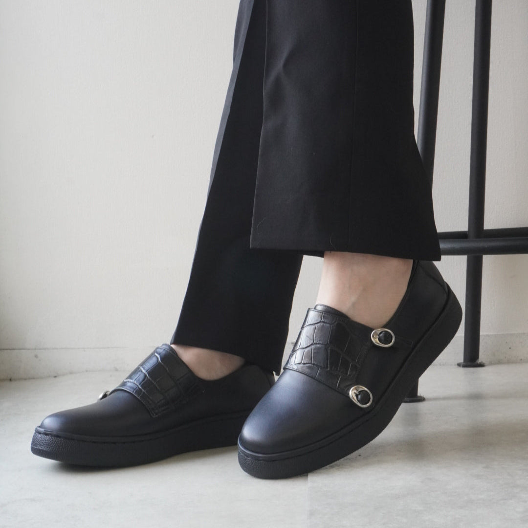 z-5522b ダブルモンクストラップスニーカー／ブラックソール – ZUCCOTTO