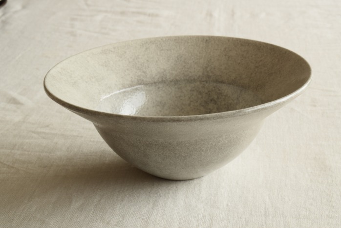 再入荷】戸塚佳奈さんのうつわ – 読みもの｜うつわ、ごはん、暮らしの倉庫