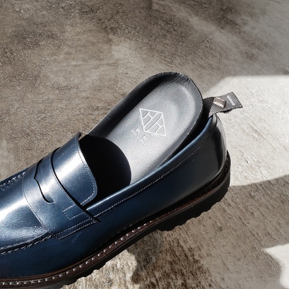 WH ダブルエイチ コインローファー 新色ネイビー入荷 WH販売店