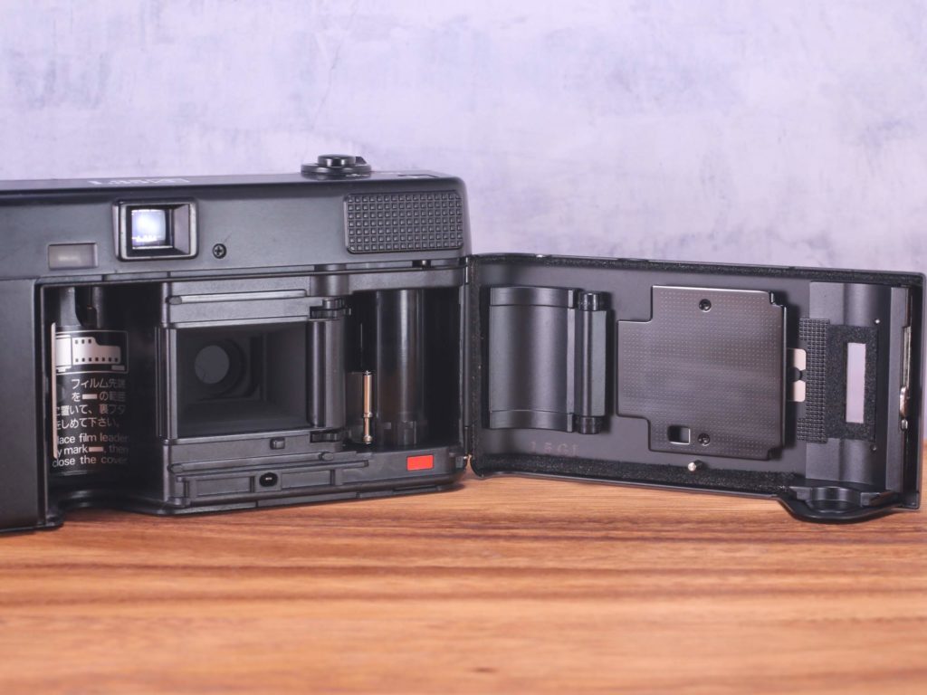 Nikon L35 AF の使い方 | Totte Me Camera