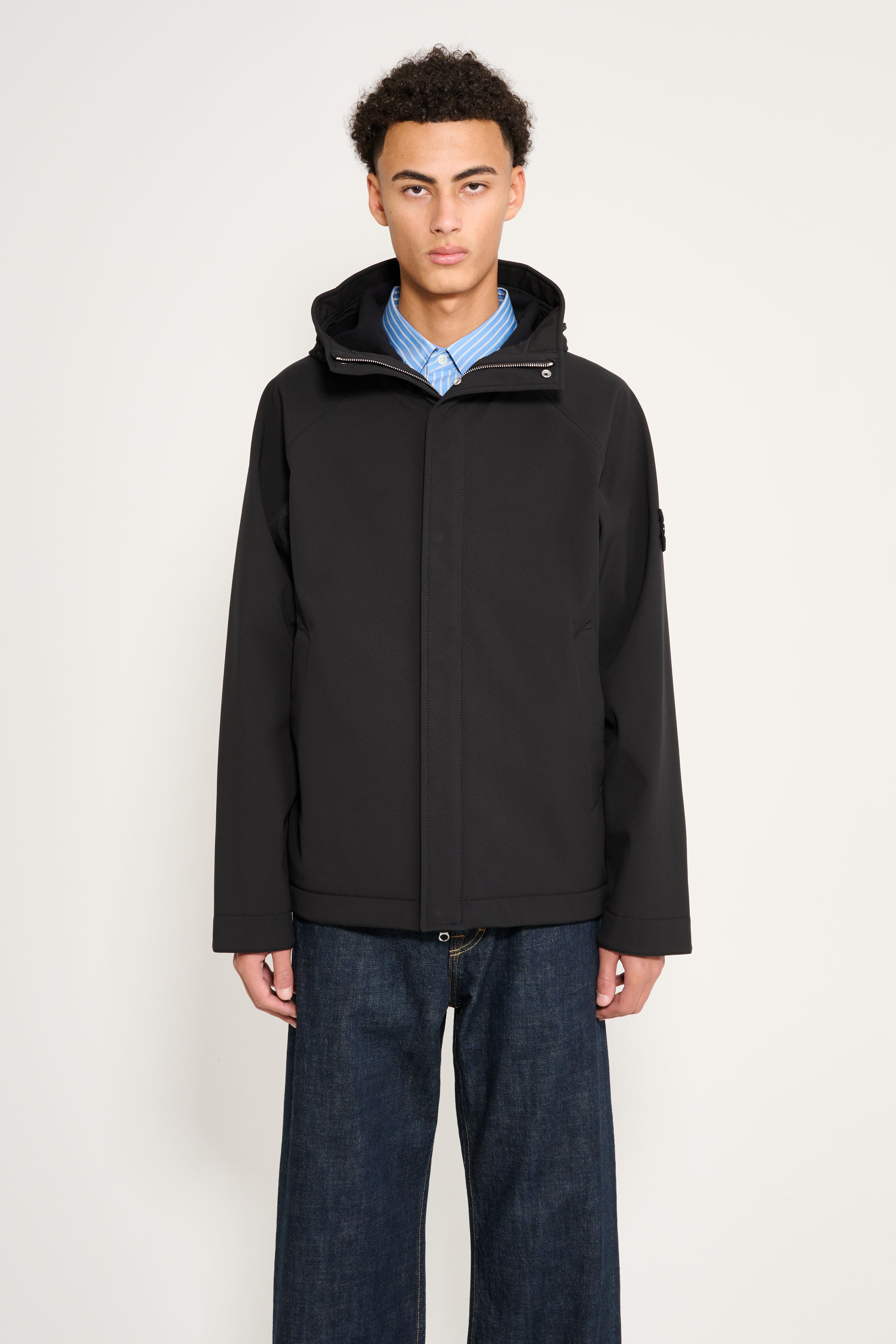 Stone Island Soft Shell-R e.dye Hooded Short Parka Black – Très Bien