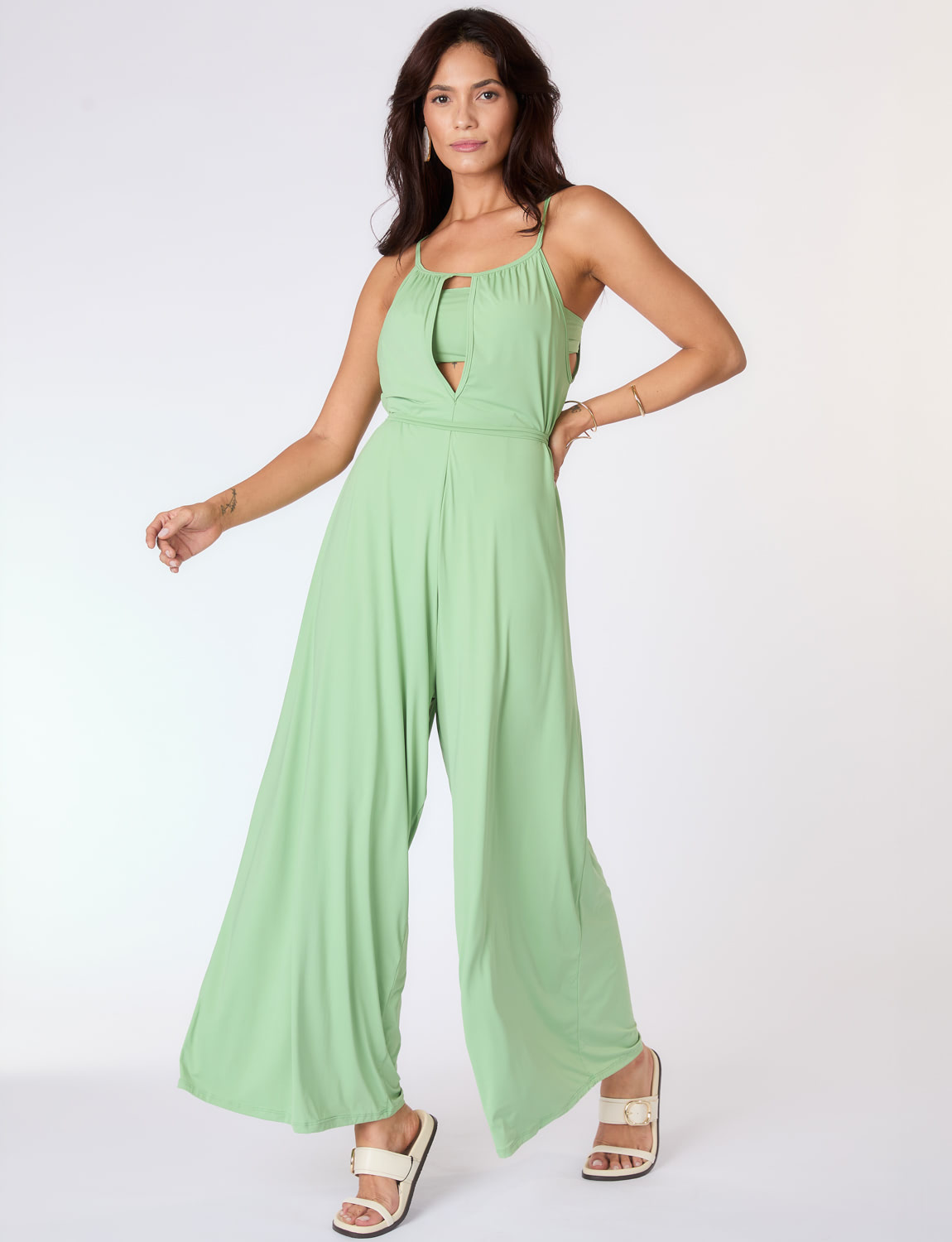 Macacão Tecnológico Uv50+ Fluithy Pistache – Kalini Beachwear