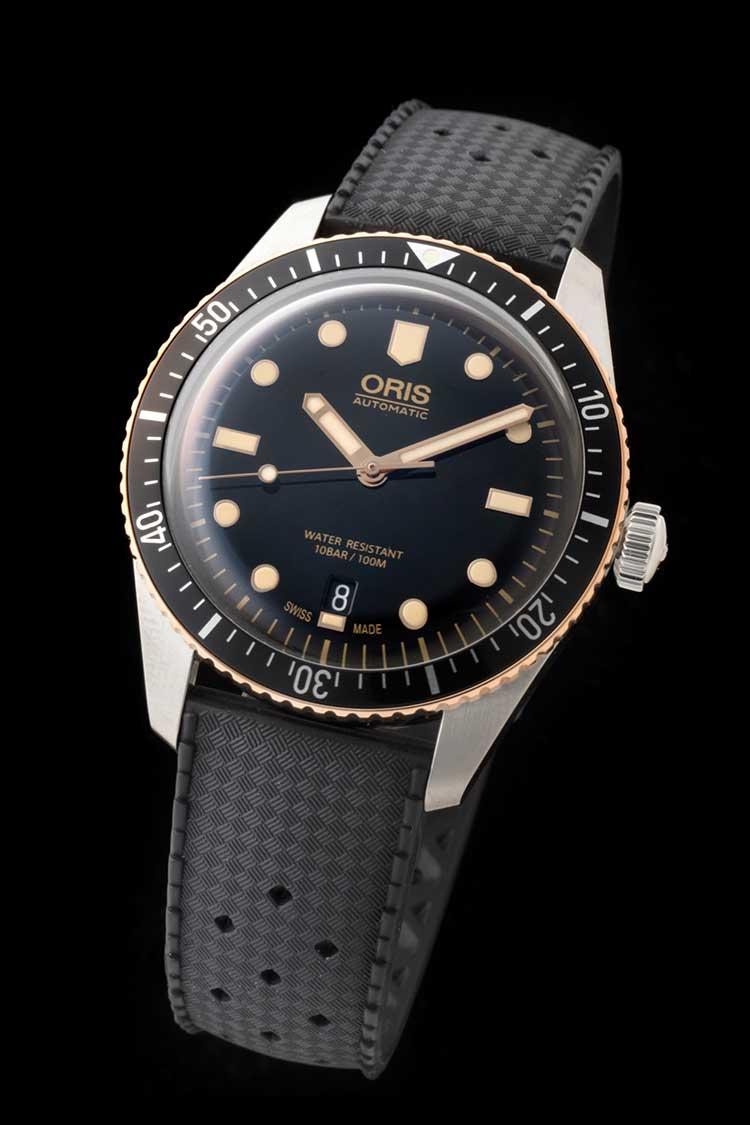 チラリと覗くブロンズがヴィンテージウォッチの味わい！ オリス