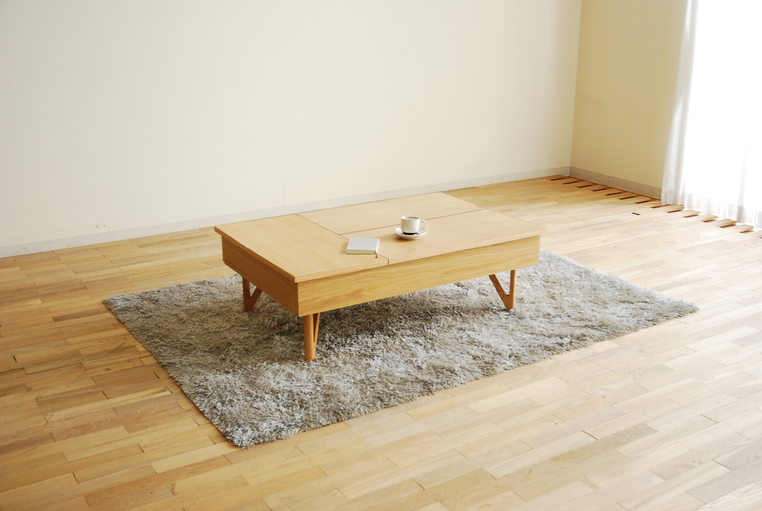 Due｜Living Table｜製品紹介｜モリタインテリア工業｜福岡県大川の