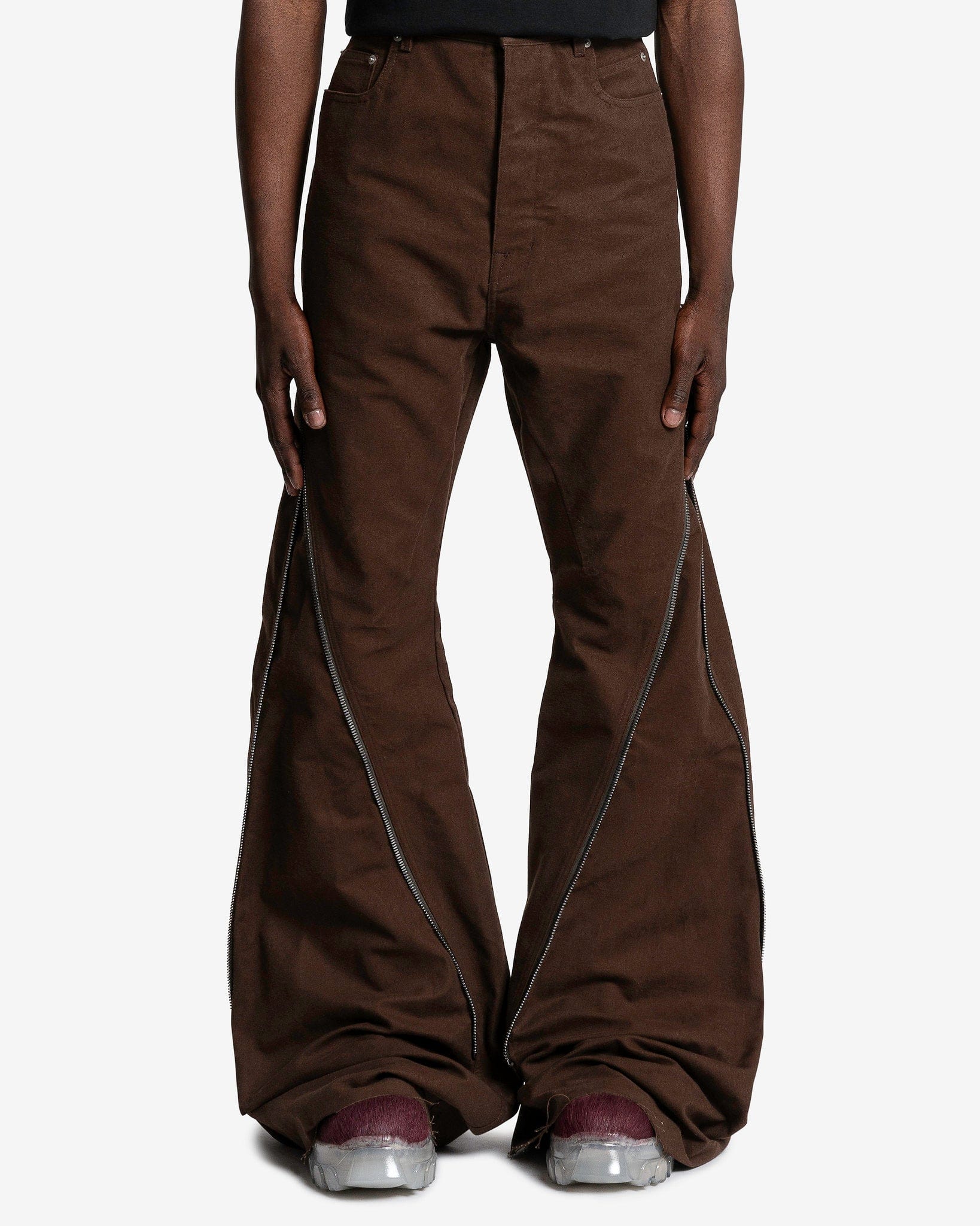 Bolan Banana in Brown – SVRN