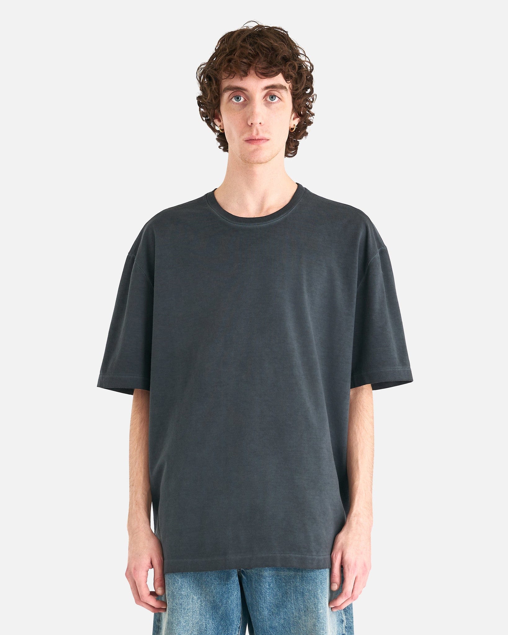 Oversized T-Shirt in Anthracite – SVRN