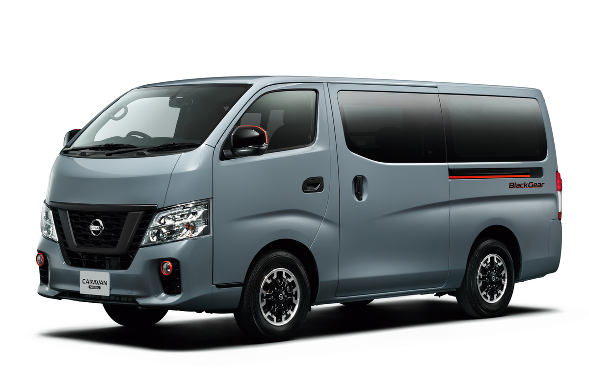 日産NV350キャラバン」に「プレミアムGXブラックギア」登場 黒い