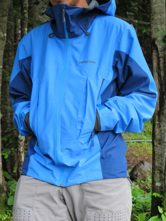パタゴニア“スーパー・アルパイン・ジャケット”のこと: Travellers Tune