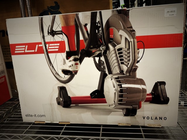 我が家をトレーニングジムに！ ELITEの静かめなローラー台。 | 船橋で