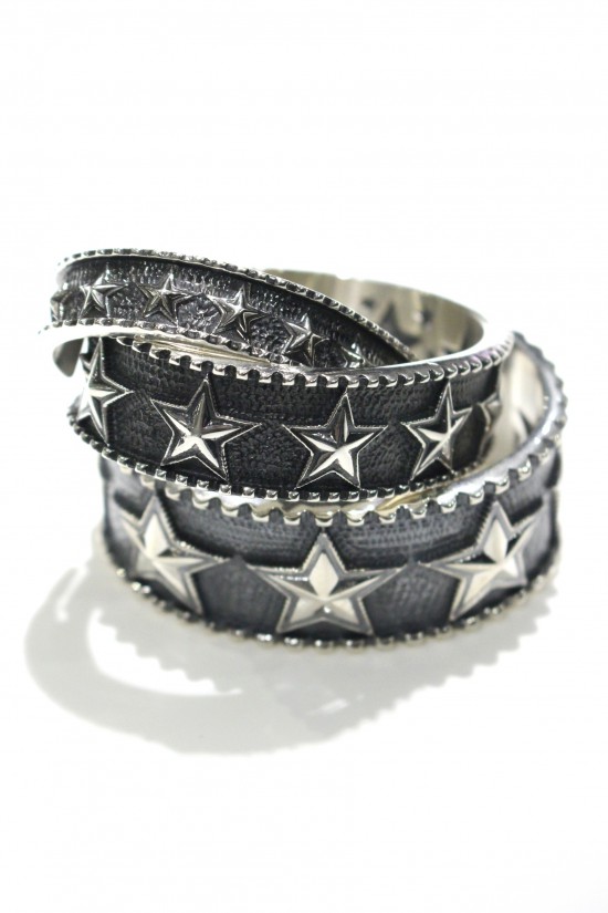 1PIU1UGUALE3 × CODY SANDERSON silver bangle | 1piu1uguale3 Osaka