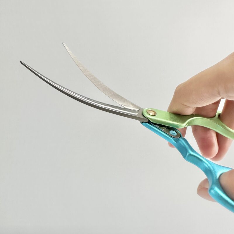 新商品お試しセット】ハサミの研ぎ代行とSSSシザーセットのご案内