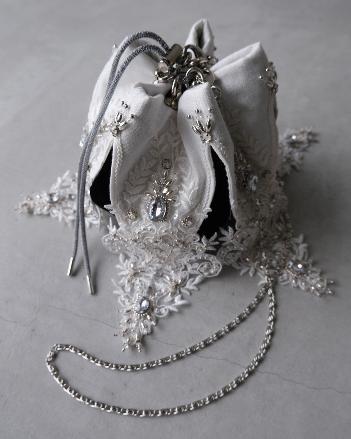 tanakadaisuke(タナカダイスケ)|バッグ| crystal bijou chain bag