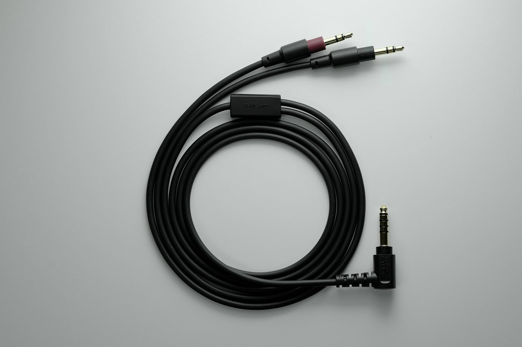 TAGO STUDIO T3-CB43(BK) (T3-03用φ4.4mm5極プラグ1.2M) - OFFICIAL