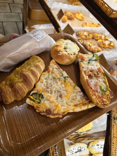 ホルス 新長田店 （HORUS） - 駒ケ林/パン | 食べログ