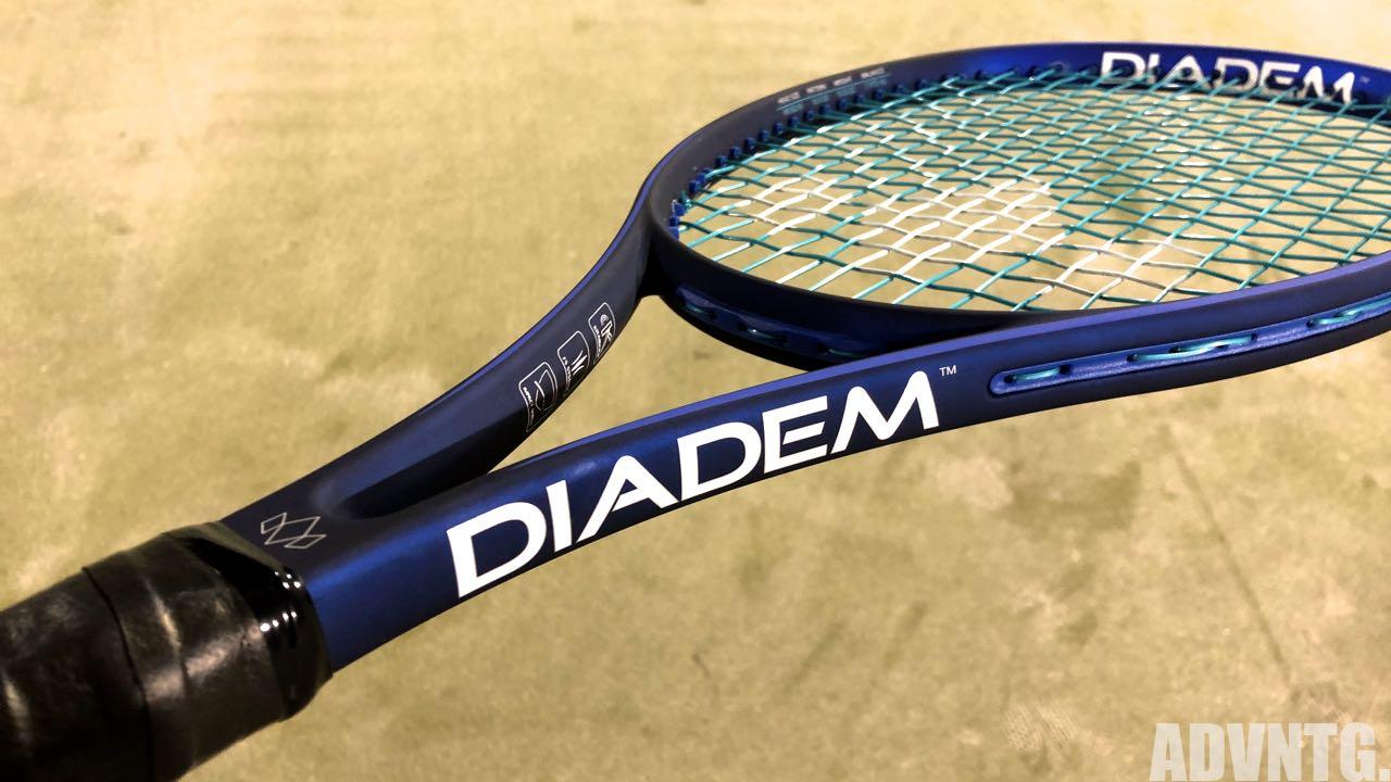DIADEM ELEVATE98 V3(2023)は上級競技者向けのラケット。ダイアデム