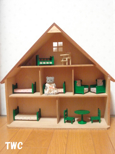 シルバニア 木製壁掛けハウス | Teeny Weeny Club