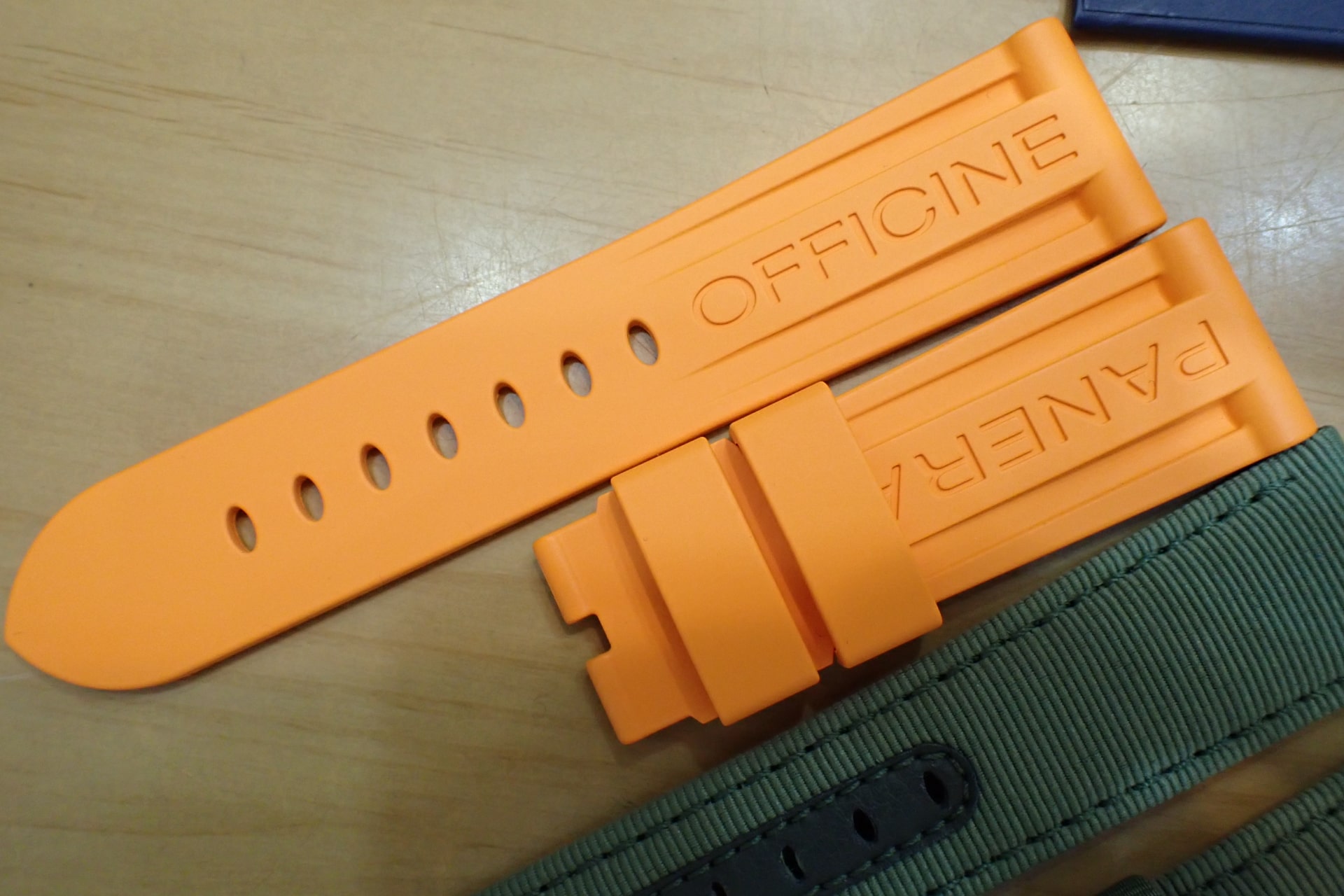 中古品A【PANERAI】パネライ ルミノールマリーナ ネイビーシールズ Ref