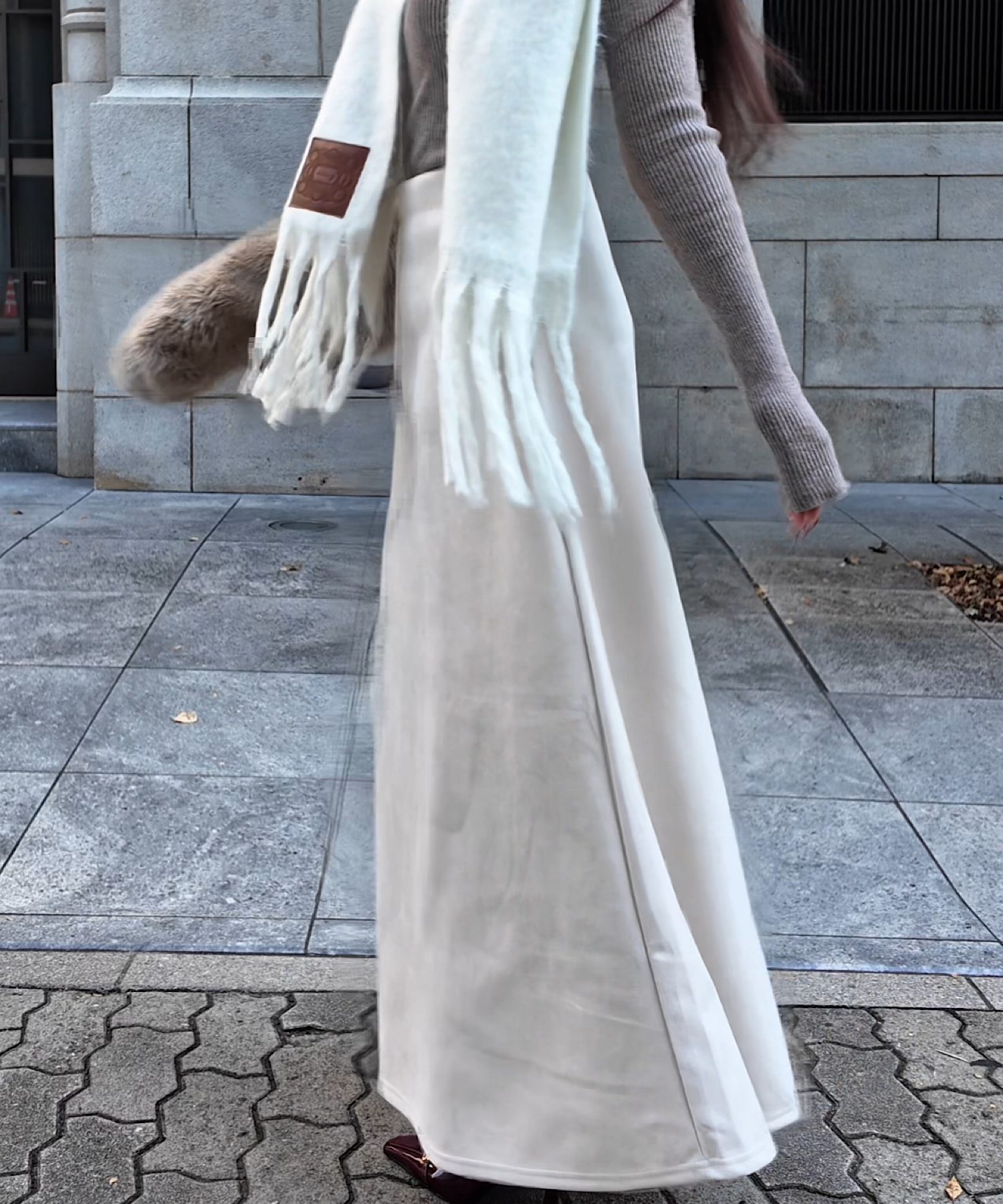 シグネチャーフリンジ大判ストール | THEODORIC.dy公式通販 | セオ