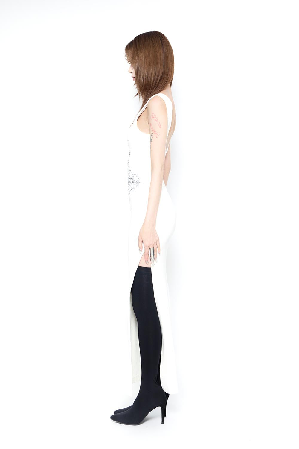 THEREDTHREAD / ザレッドスレッド】S rhinestone dress