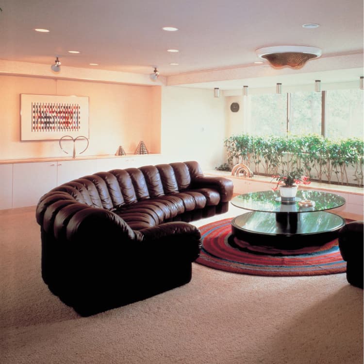 スネークソファ｜シングスストア