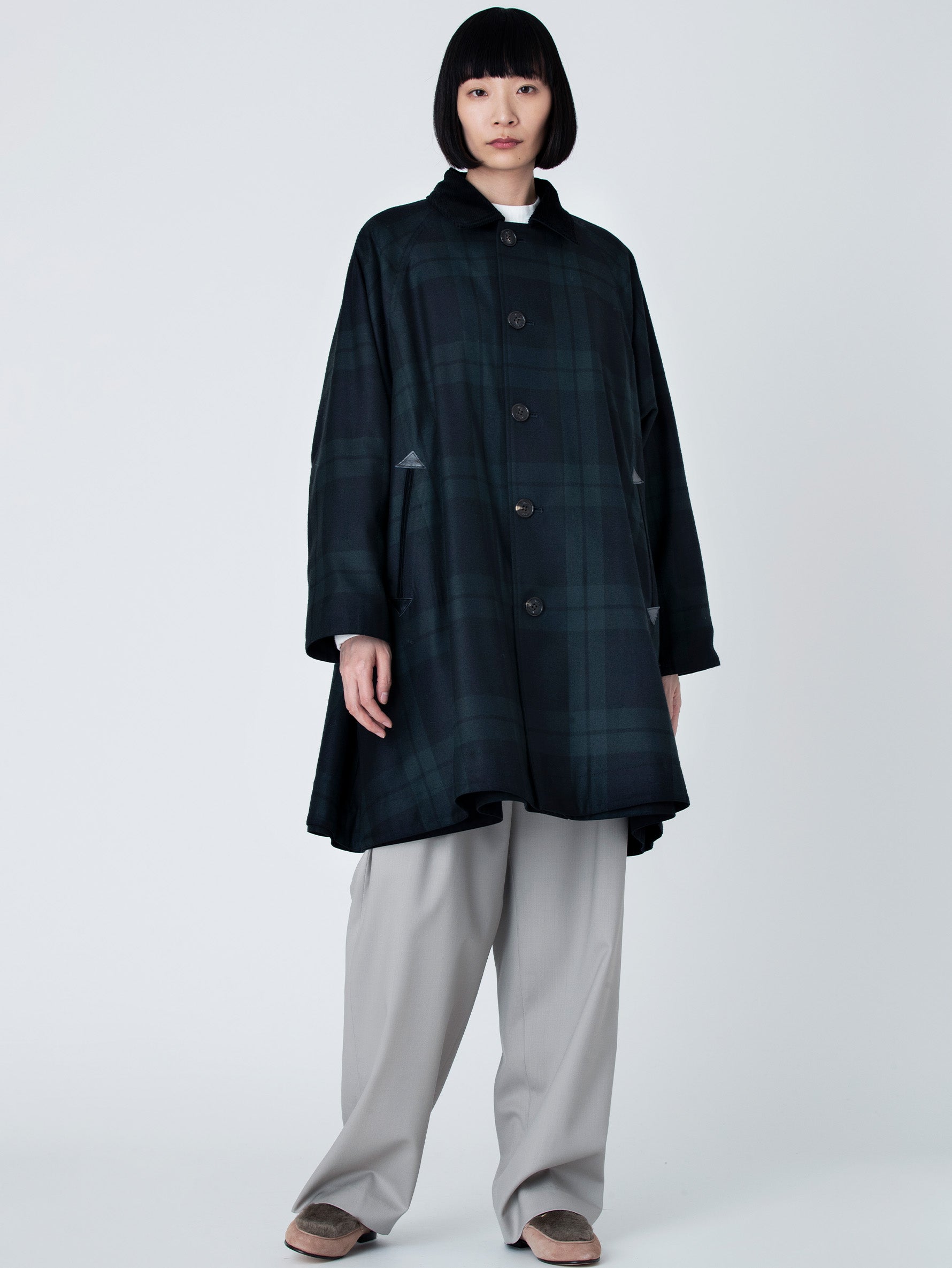 リバーシブルステンカラーショートコート/TBBA-004