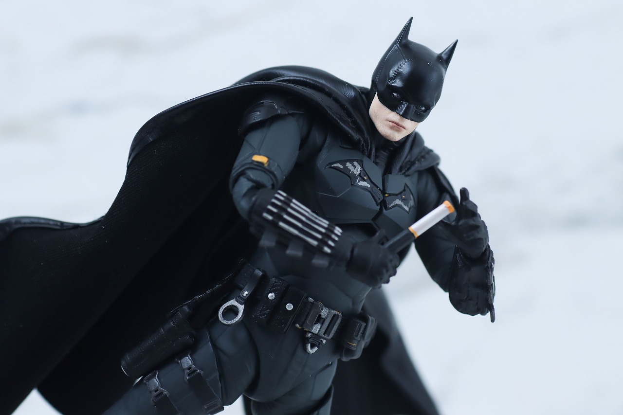 MAFEX バットマン（『ザ・バットマン』） レビュー | トイハコ